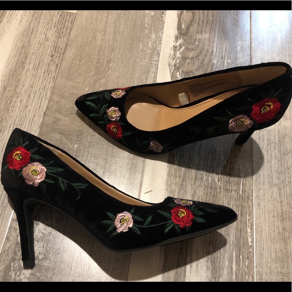 A New Day black heels with flowers